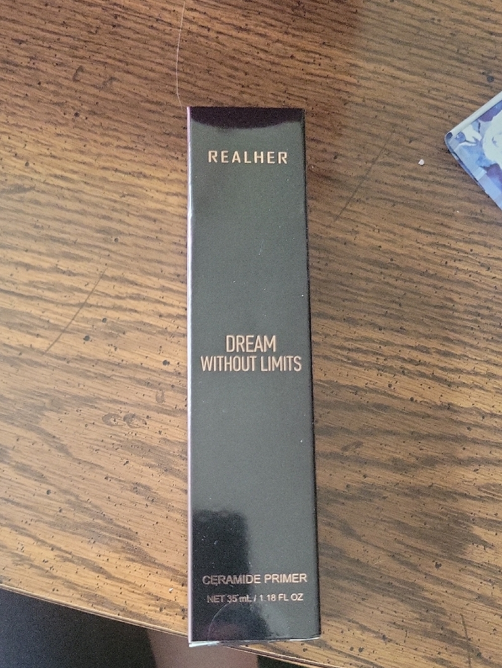 RealHer Ceramide Primer – Black with Gold Lettering
